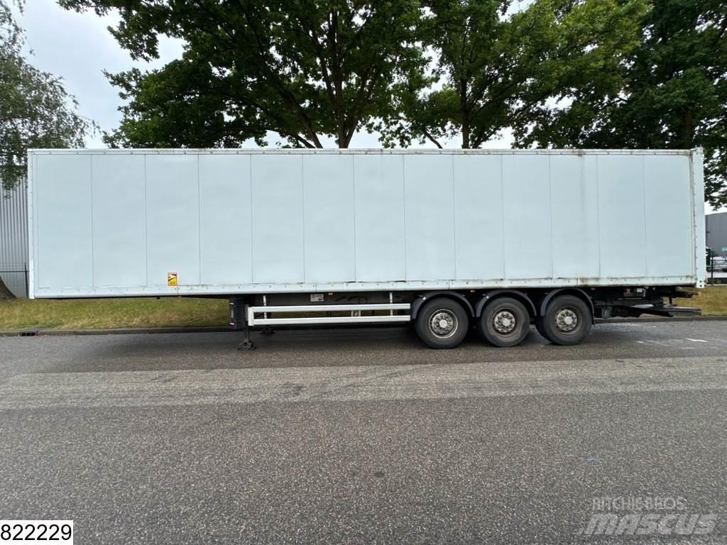 Samro gesloten bak Semi-trailer med fast kasse