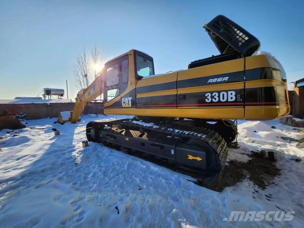 CAT 330B Gravemaskiner på larvebånd