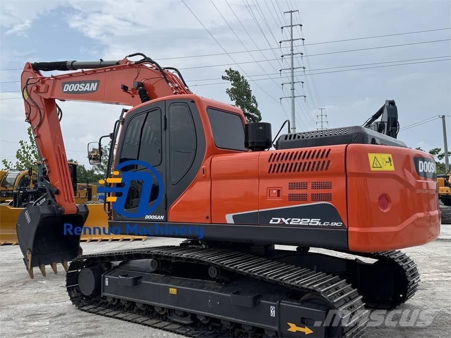Doosan DX 225 LC-9C Gravemaskiner på larvebånd