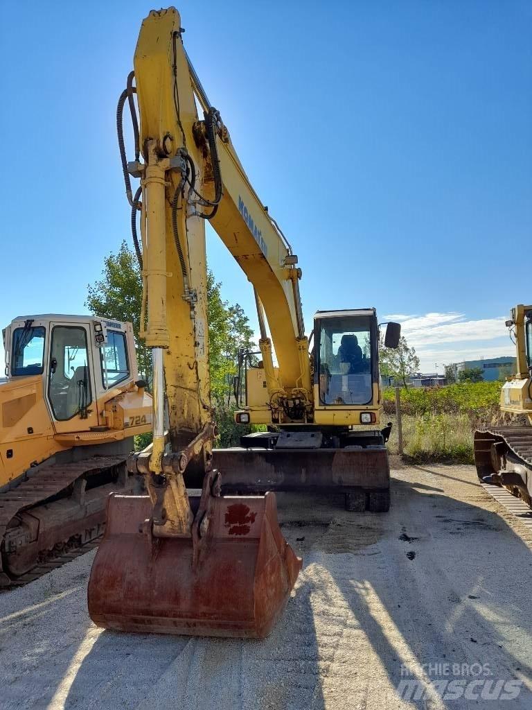 Komatsu PW200-7 Gravemaskiner på hjul