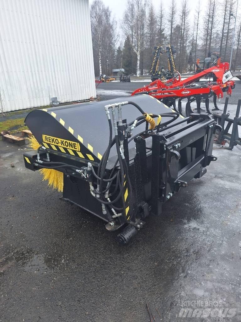Reko KH 1800 Fejemaskiner