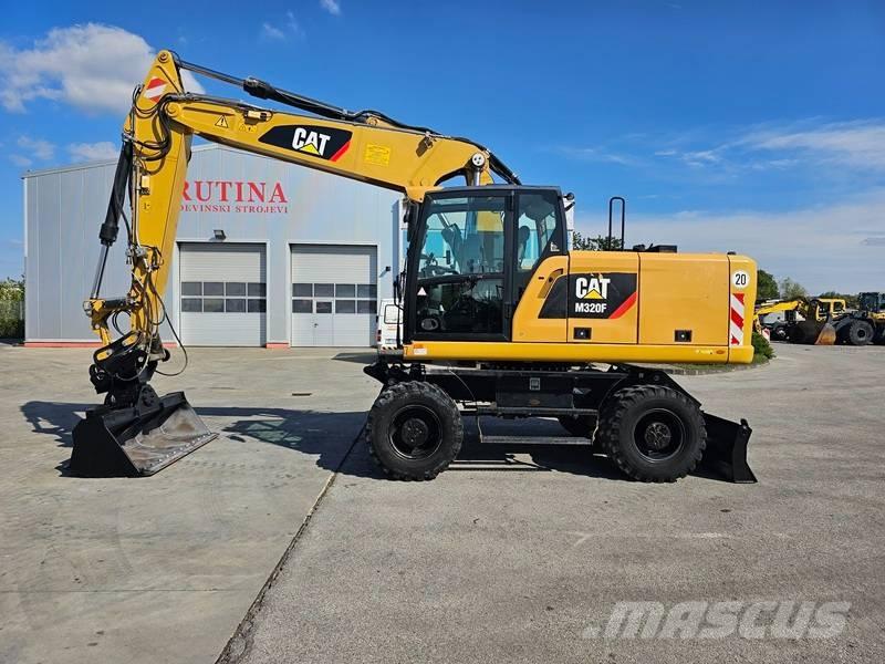 CAT M320F Gravemaskiner på hjul