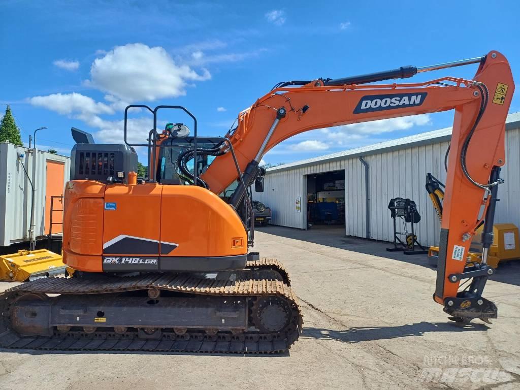 Doosan DX140LC-7K Gravemaskiner på larvebånd