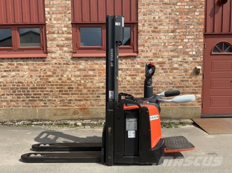BT SPE 120 L Gaffelstabler med gående fører