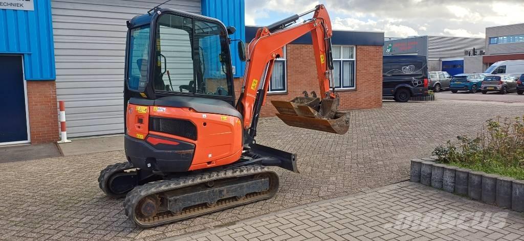 Kubota U 27-4 Minigravemaskiner