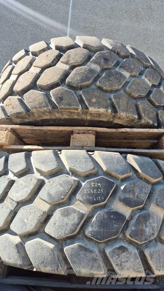 Bridgestone 23.5R25 Hjul, Dæk og Fælge