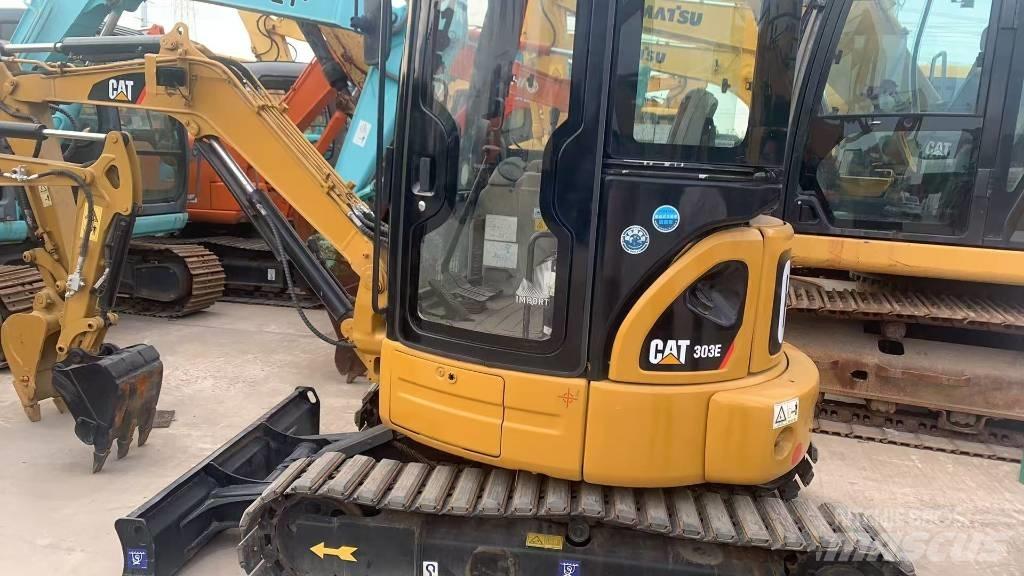 CAT 303 Gravemaskiner på larvebånd