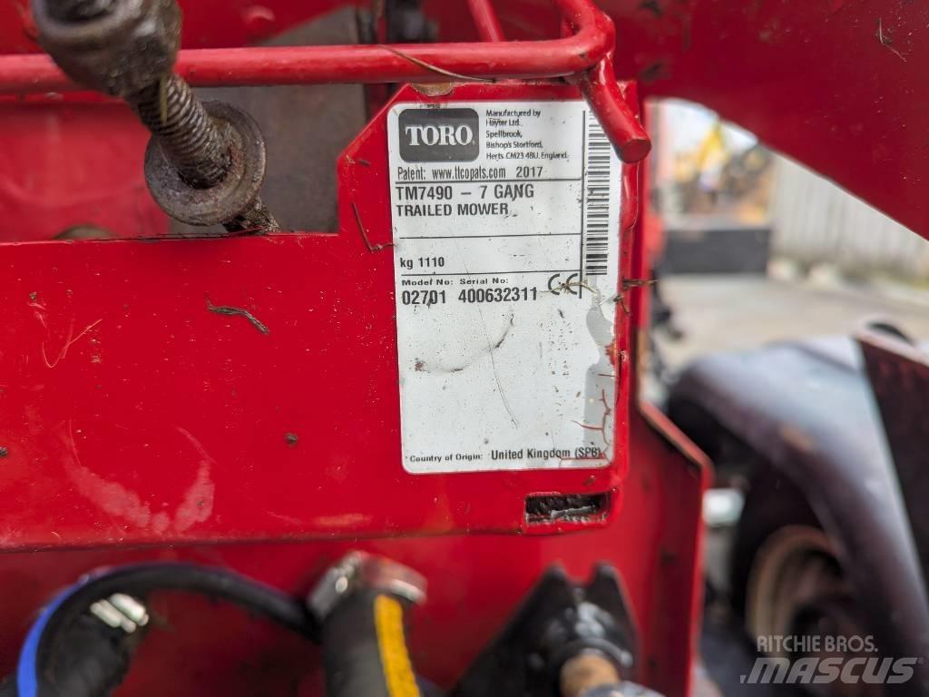 Toro TM7490 Monterede og efterspændte slåmaskiner