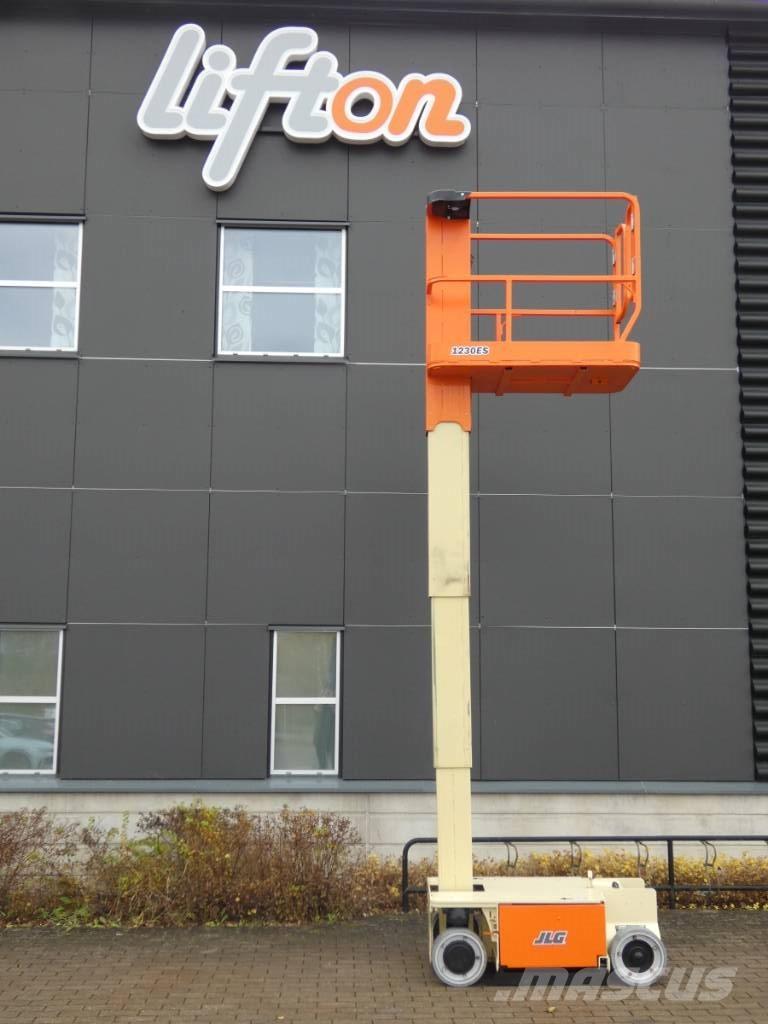 JLG 1230 ES Søjlelifte