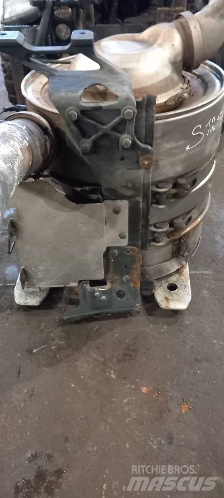 Scania R440  2028508 Motorer