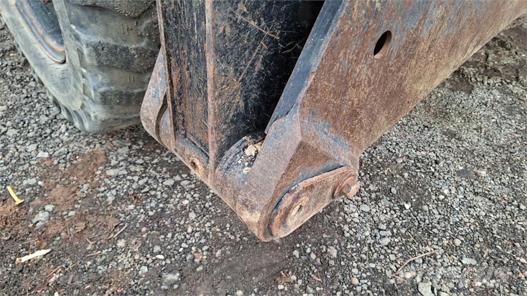 CAT M313D 4X4 Entreprenør - Andet