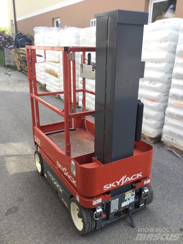 SkyJack SJ 12 Saxlifte