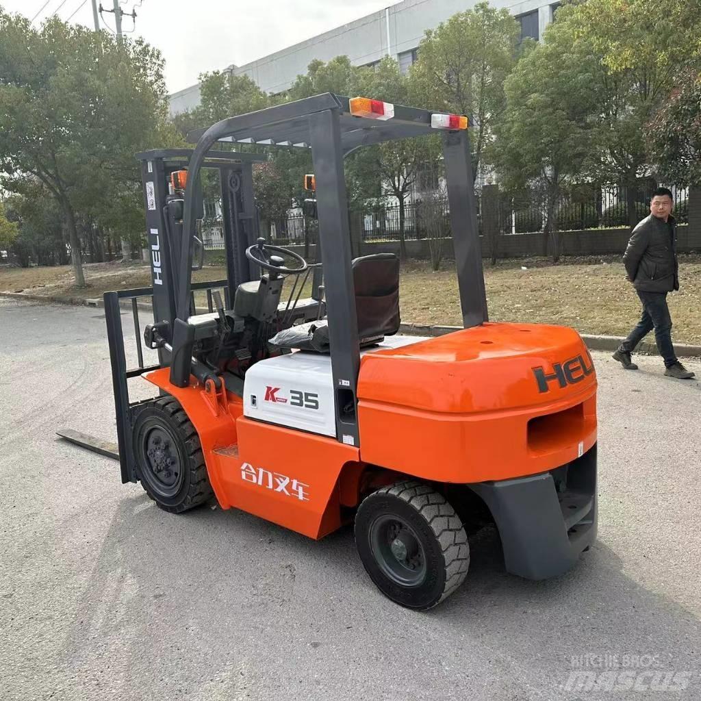 Heli CPC35 Diesel gaffeltrucks