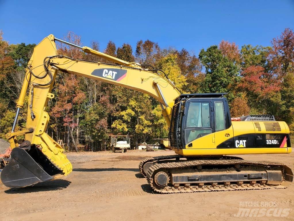 CAT 324D LC Gravemaskiner på larvebånd
