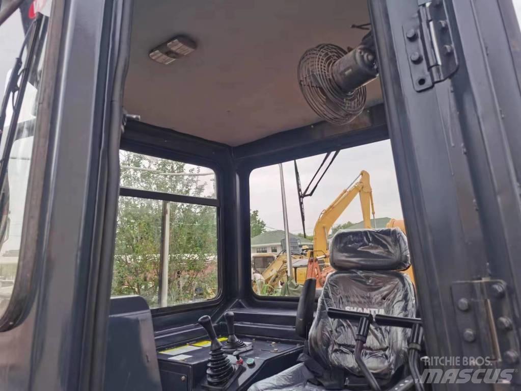 Shantui SD 32 Bulldozer på larvebånd