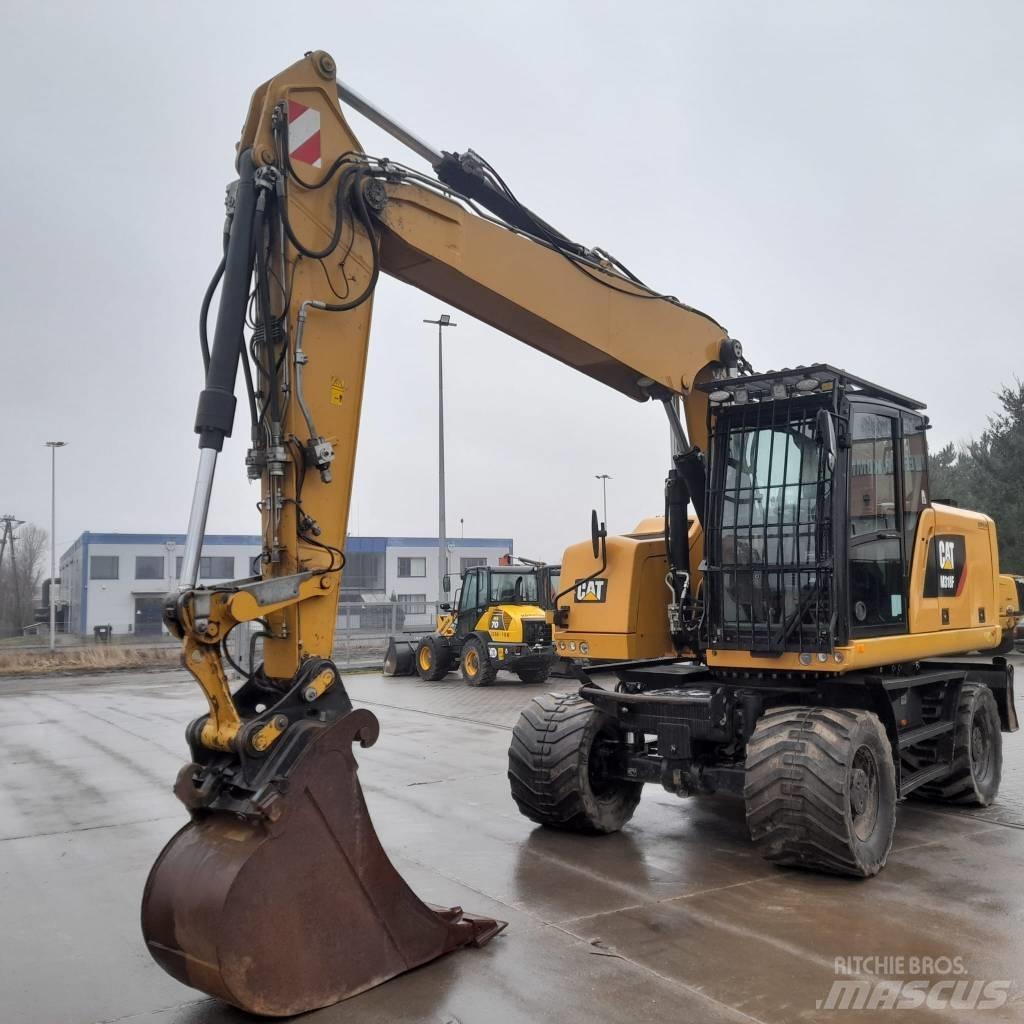 CAT M 318 F Gravemaskiner på hjul