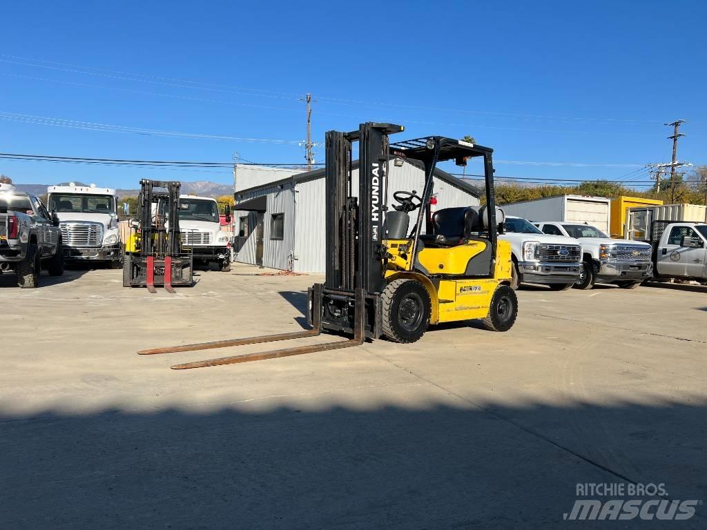 Hyundai 25 L-7 A Gaffeltrucks - andre
