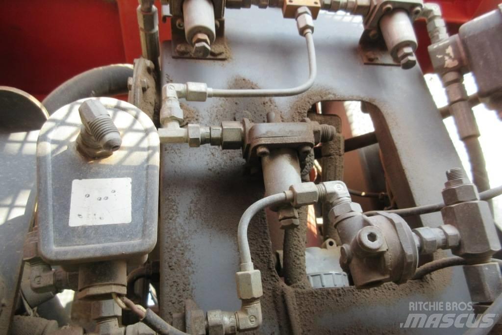 Sandvik DI 600 Overfladeboreudstyr / Borerigge