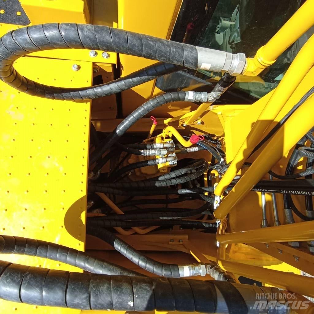 Komatsu PC 200-8N1 Gravemaskiner på larvebånd