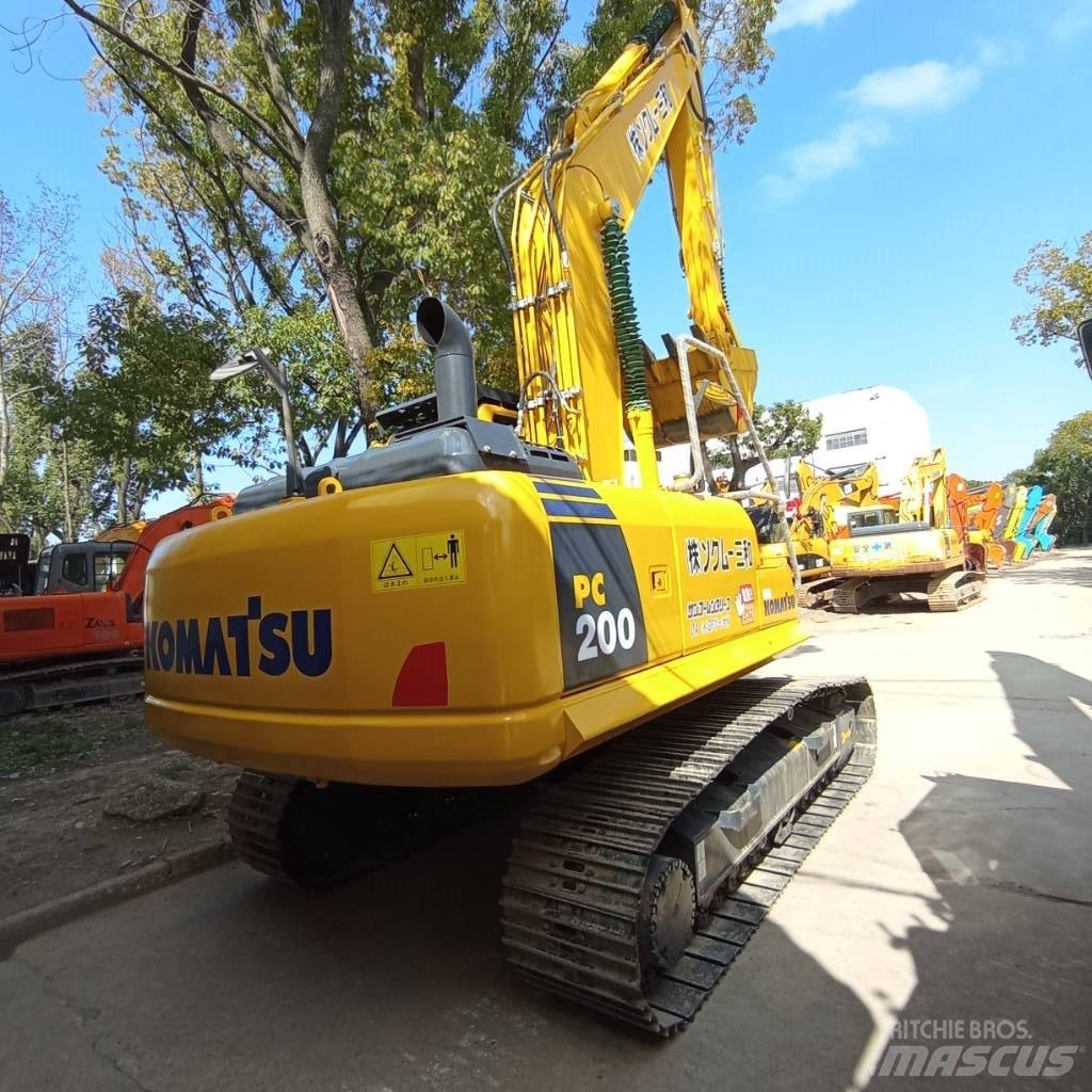 Komatsu PC 200-8N1 Gravemaskiner på larvebånd