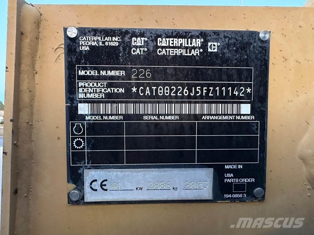 CAT 226BHF Minilæsser - knækstyret
