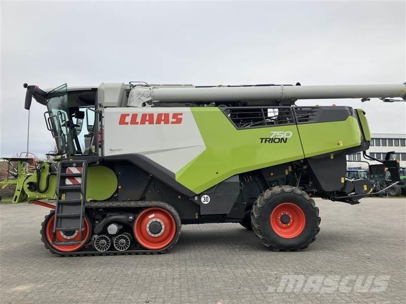 CLAAS TRION 750 TT Mejetærskere