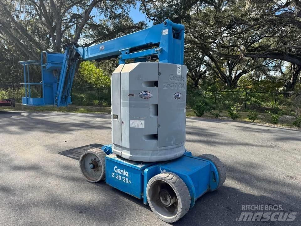 Genie Z 30/20 N Bomlifte med knækarm