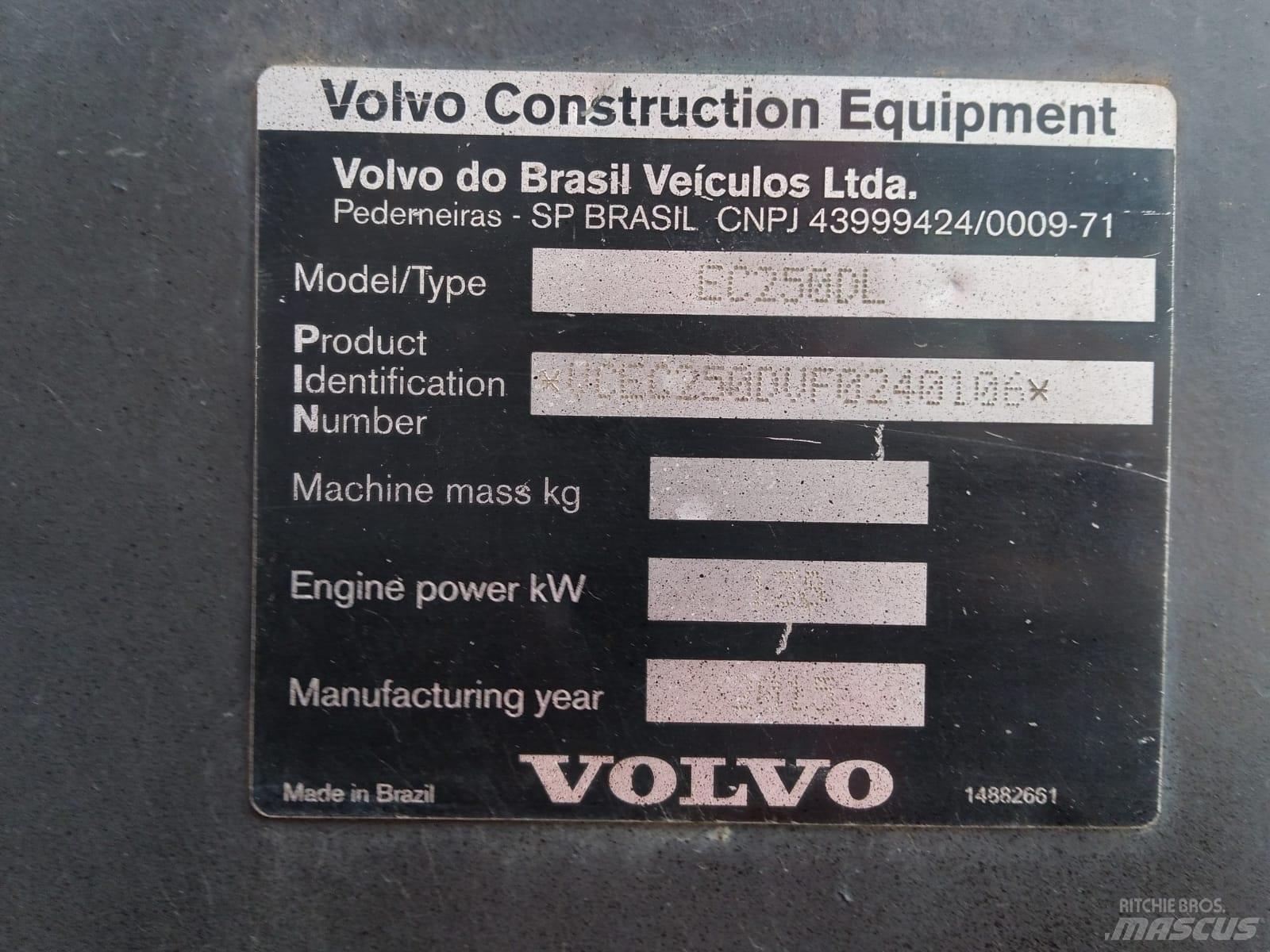 Volvo EC 250 D L Gravemaskiner på larvebånd