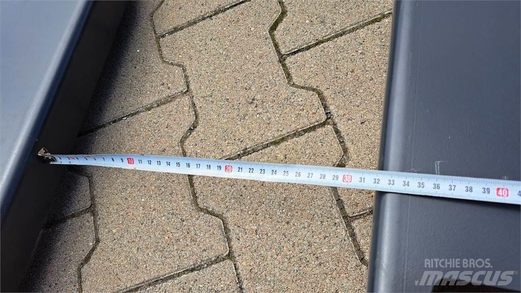 Linde L14C Gaffelstabler med gående fører
