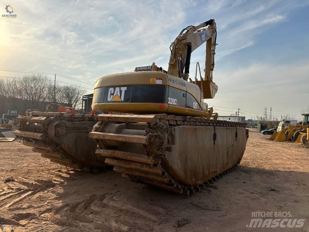 CAT 320 C L Amfibiegravemaskine
