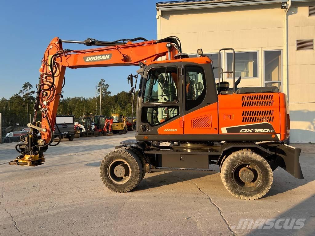 Doosan DX160W-5 Gravemaskiner på hjul