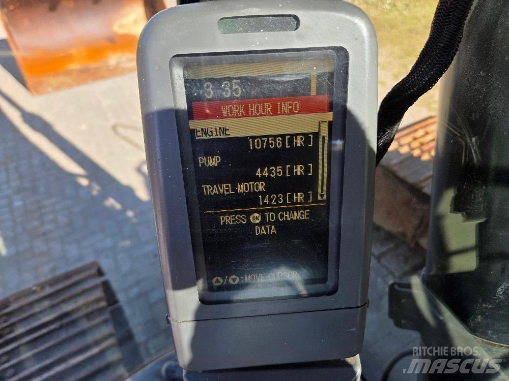 CAT 324DL Gravemaskiner på larvebånd