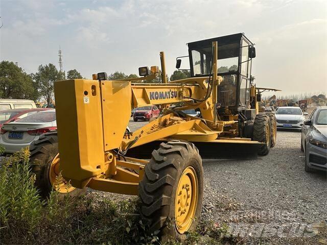 Komatsu GD655 Vejhøvle / Gradere