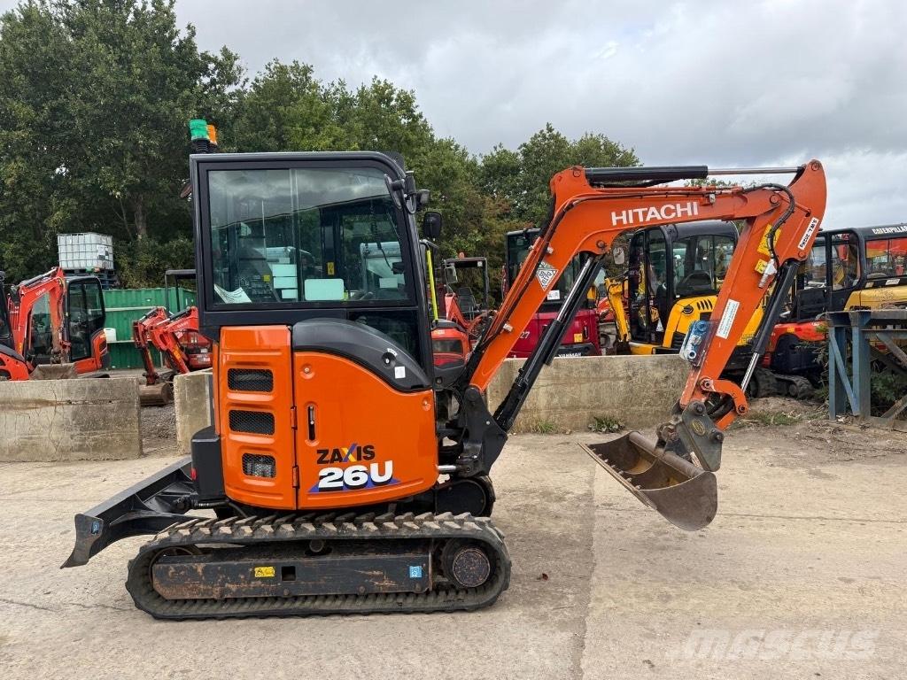 Hitachi ZX 26 U-6 CR Minigravemaskiner