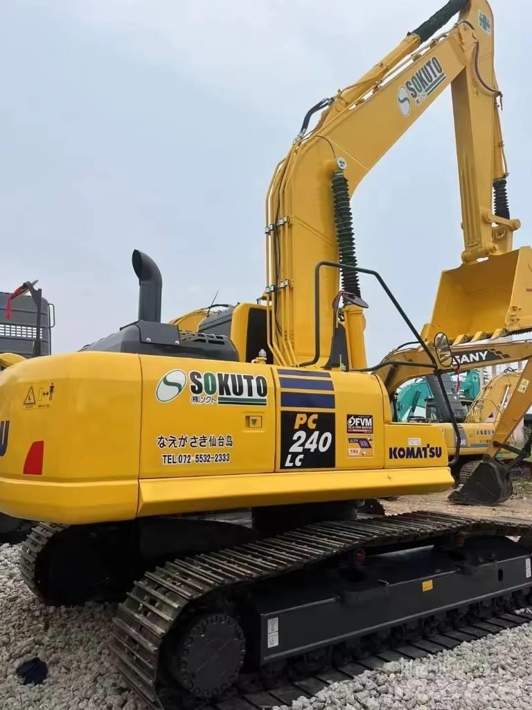 Komatsu PC 240 Gravemaskiner på larvebånd