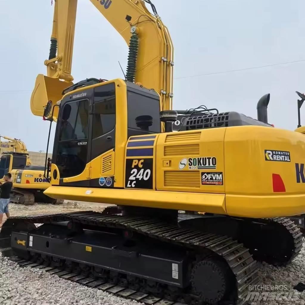 Komatsu PC 240 Gravemaskiner på larvebånd