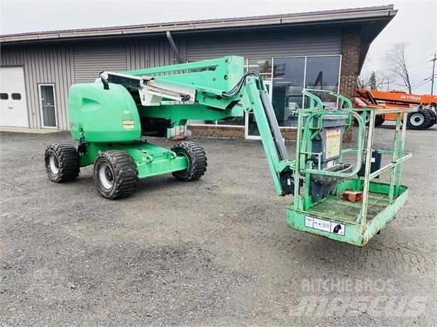 JLG 450 AJ Bomlifte med knækarm