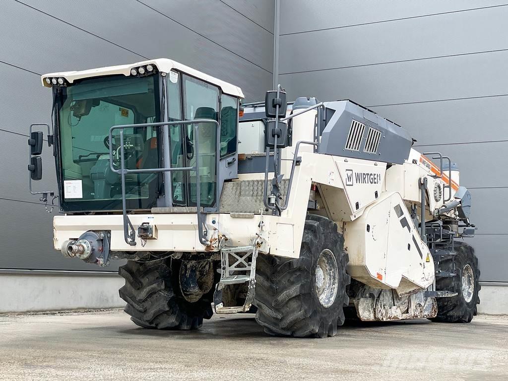 Wirtgen WR 240I Asfaltrecyclere