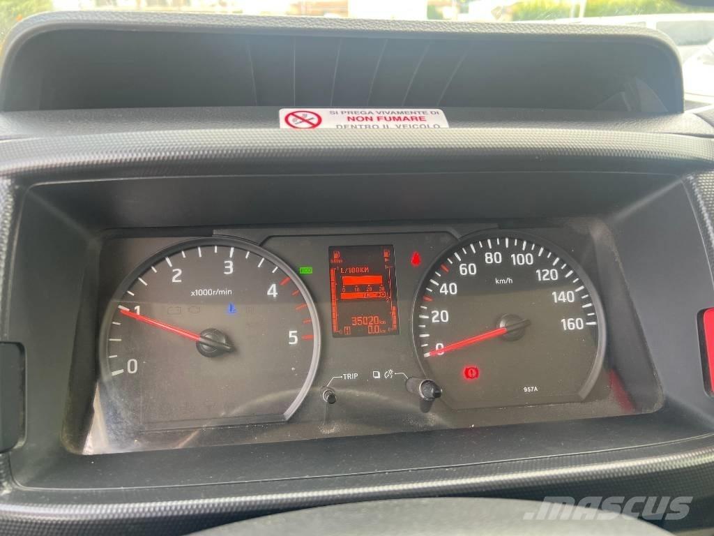 Nissan SOCAGE DA324 Lastbilmonterede lifte