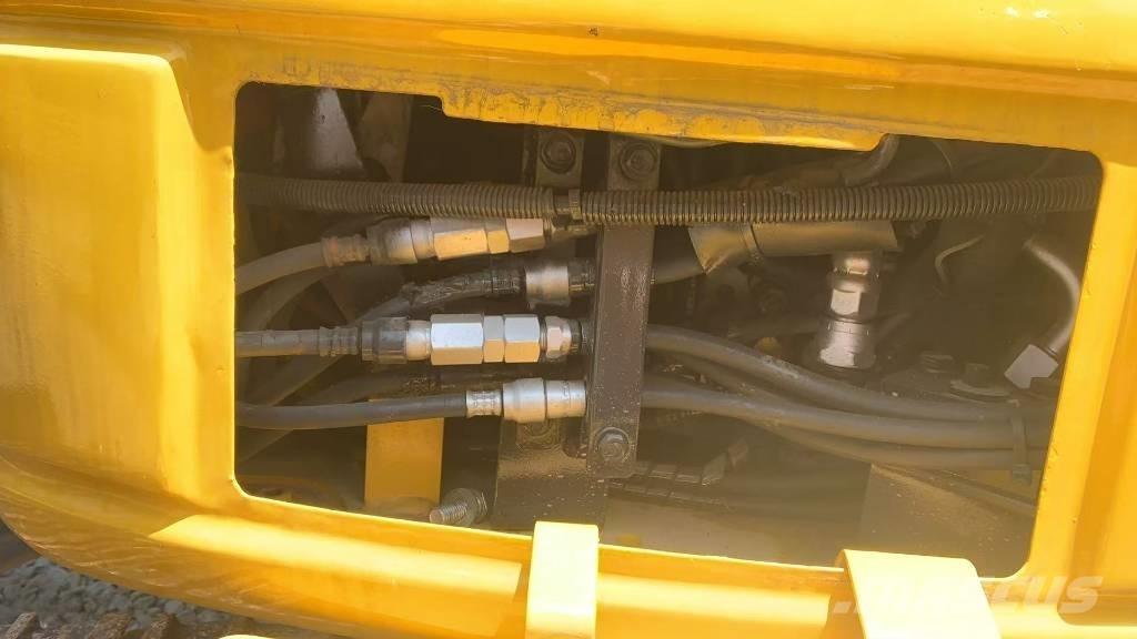 Komatsu PC 40 MR Gravemaskiner på larvebånd