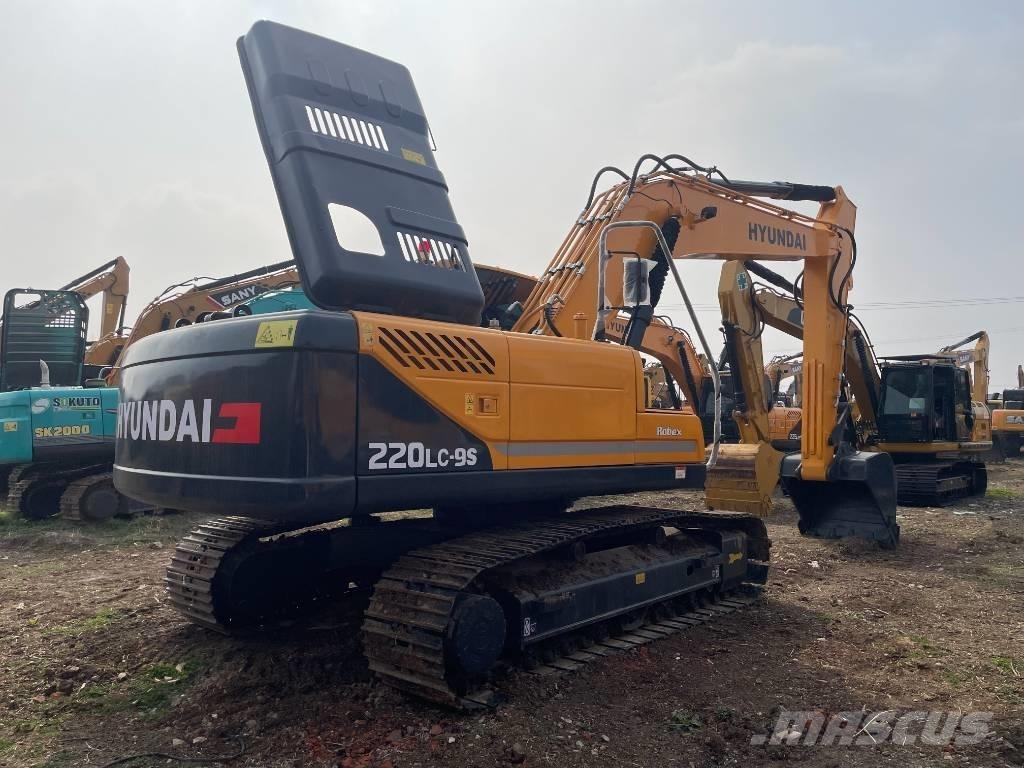 Hyundai 225LC-9S Gravemaskiner på larvebånd