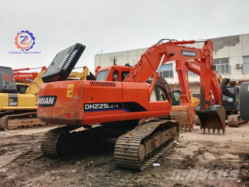 Doosan DH 225 LC-7 Gravemaskiner på larvebånd