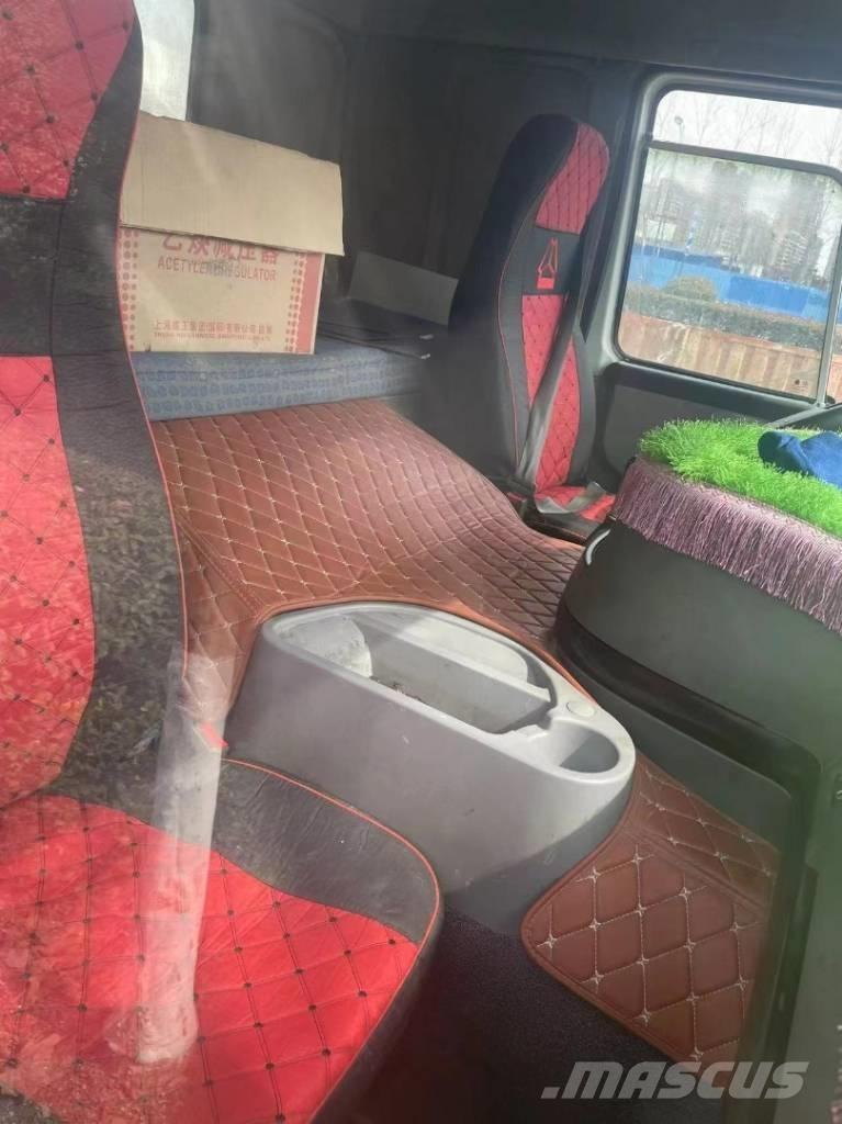 Howo 371 8x4 Lastbiler med tip