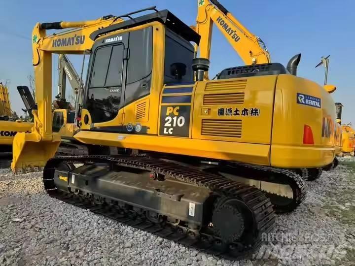 Komatsu PC210lc Gravemaskiner på larvebånd