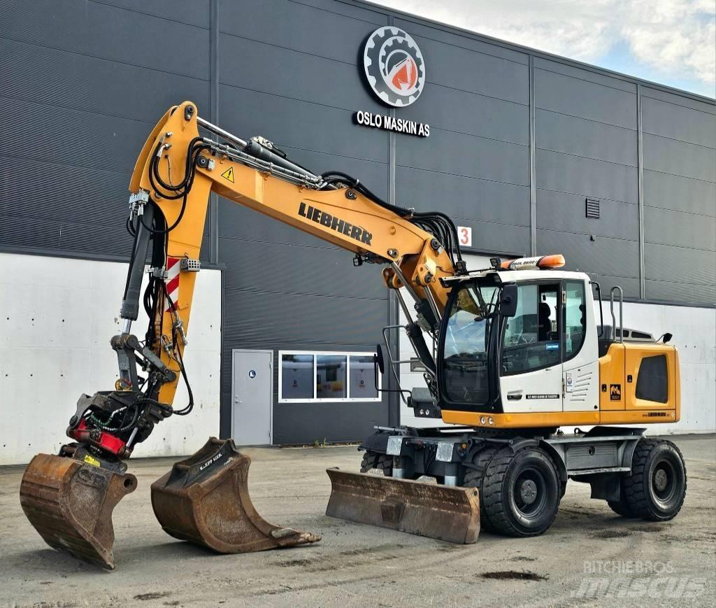 Liebherr A 916 Gravemaskiner på hjul