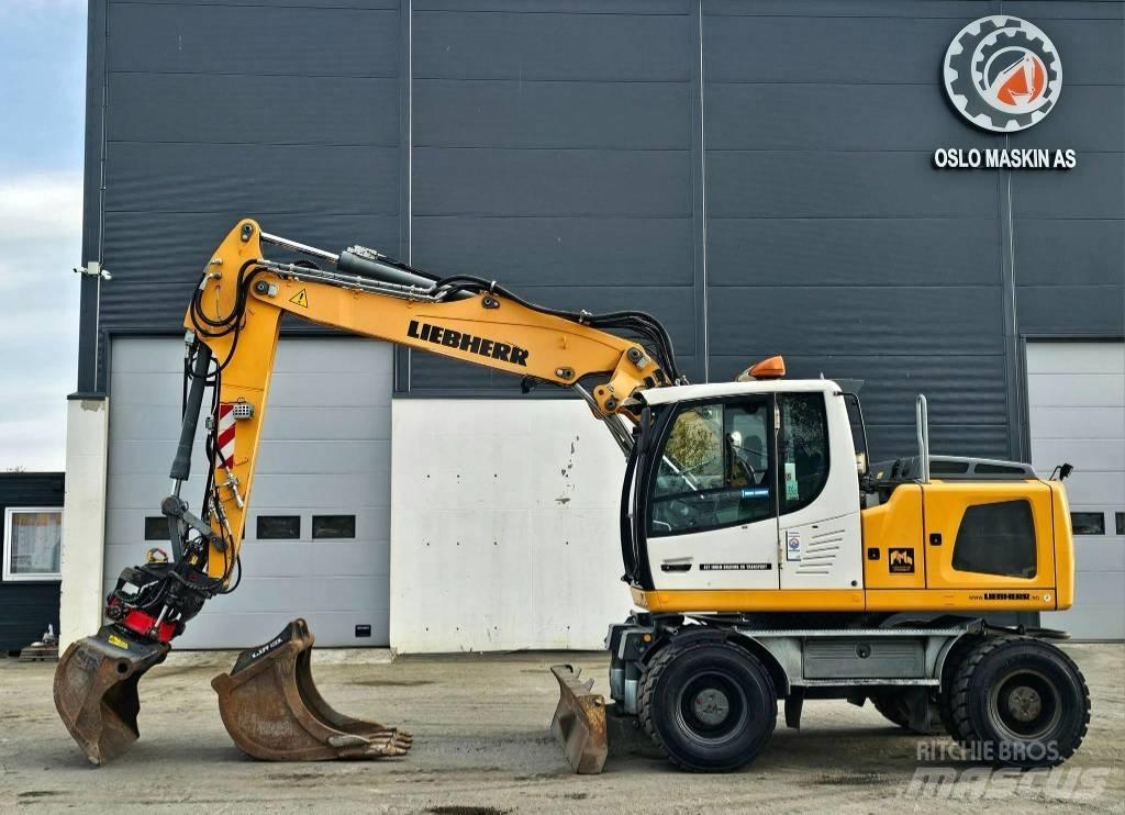 Liebherr A 916 Gravemaskiner på hjul
