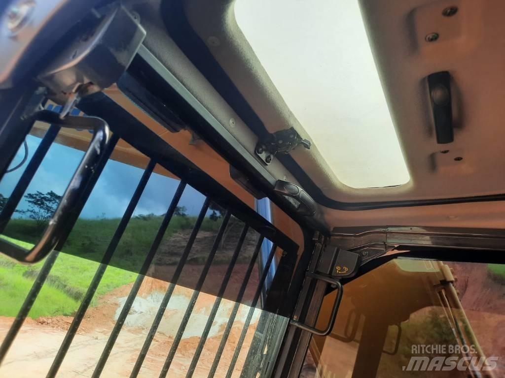 Komatsu PC130 Gravemaskiner på larvebånd