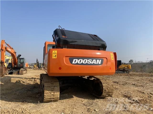 Doosan DH 300 Gravemaskiner på larvebånd
