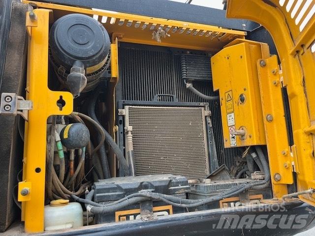 JCB JS 145 W Gravemaskiner på hjul