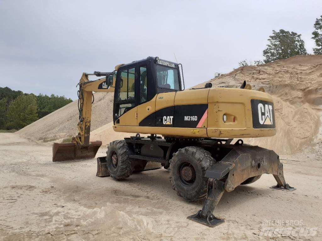 CAT M 316 D Gravemaskiner på hjul